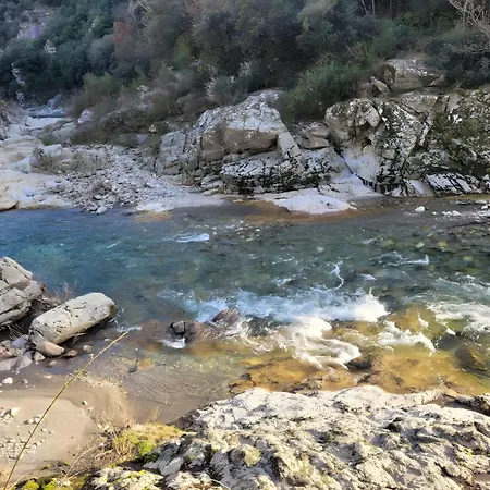 Maison En Cevennes 度假居