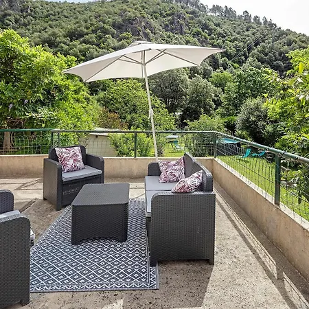 度假居 Maison En Cevennes