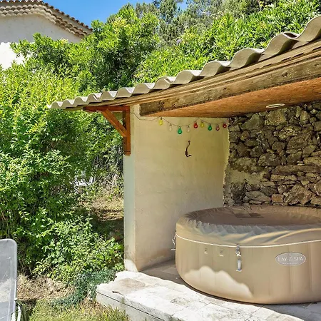 Maison En Cevennes 度假居